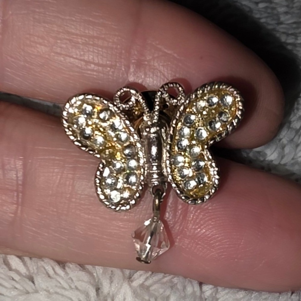 Sparkling Butterfly Pin Brooch Dangle Crystal Rhinestone Silver hat, tie‎ lapel